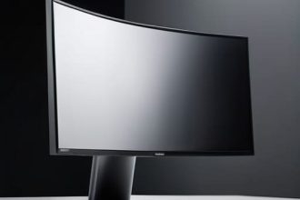 Edge to Edge: Testing Luminance Uniformity in High-end Displays 10 Testing luminance uniformity in displays.